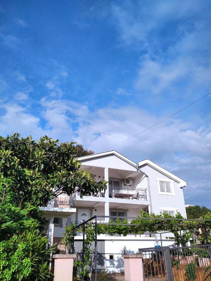 Aparttoni Dobra Voda Exterior foto